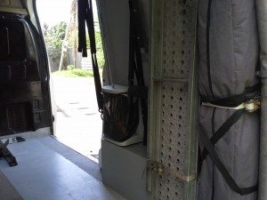 On peut hisser ta chérie dedans!