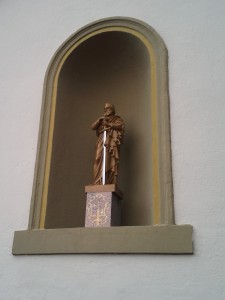 Certain saints en jettent plus que d'autres... 