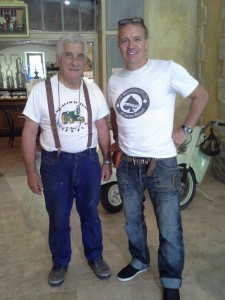 Chacun son T-shirt :-)
