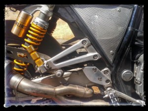 ohlins et cache latéral~2