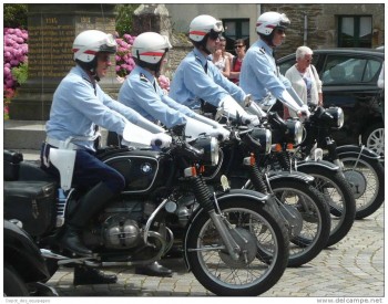 gendarmes