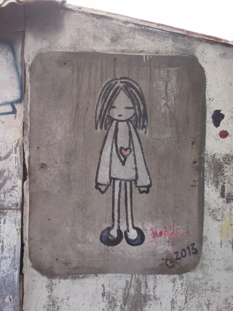 ...qui peint des gamines dans la rue :-)