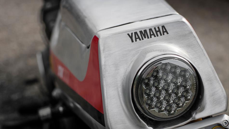 2014_YAM_XV950PURESPORT_EU_CUSTOM_DET_002_gal_worlds_full_tcm214-574960
